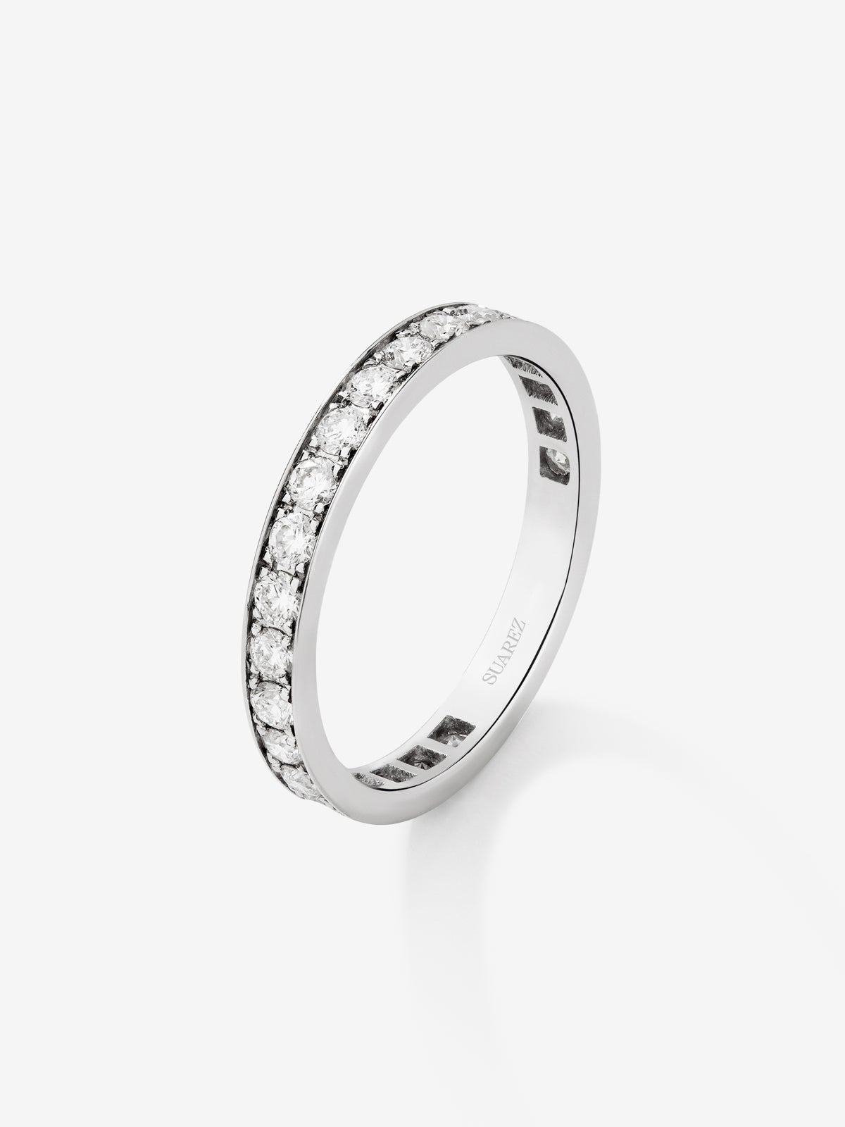 Anillo de compromiso de oro blanco con diamante