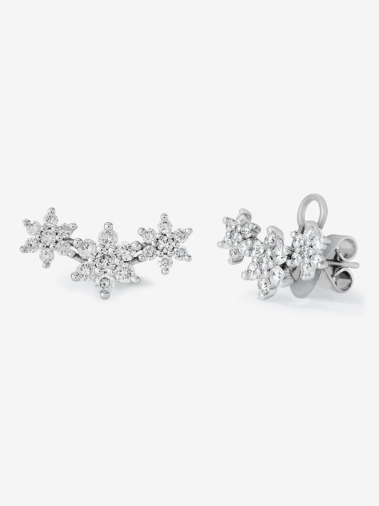 Pendientes de oro blanco de 18K con 42 diamantes en talla brillante con un total de 1,51 cts