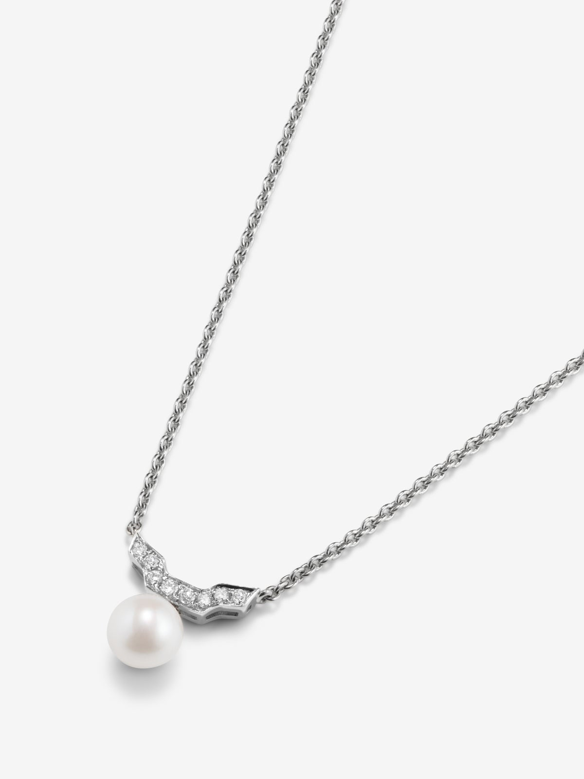 Colgante cadena de oro blanco de 18k con perla Akoya y diamantes