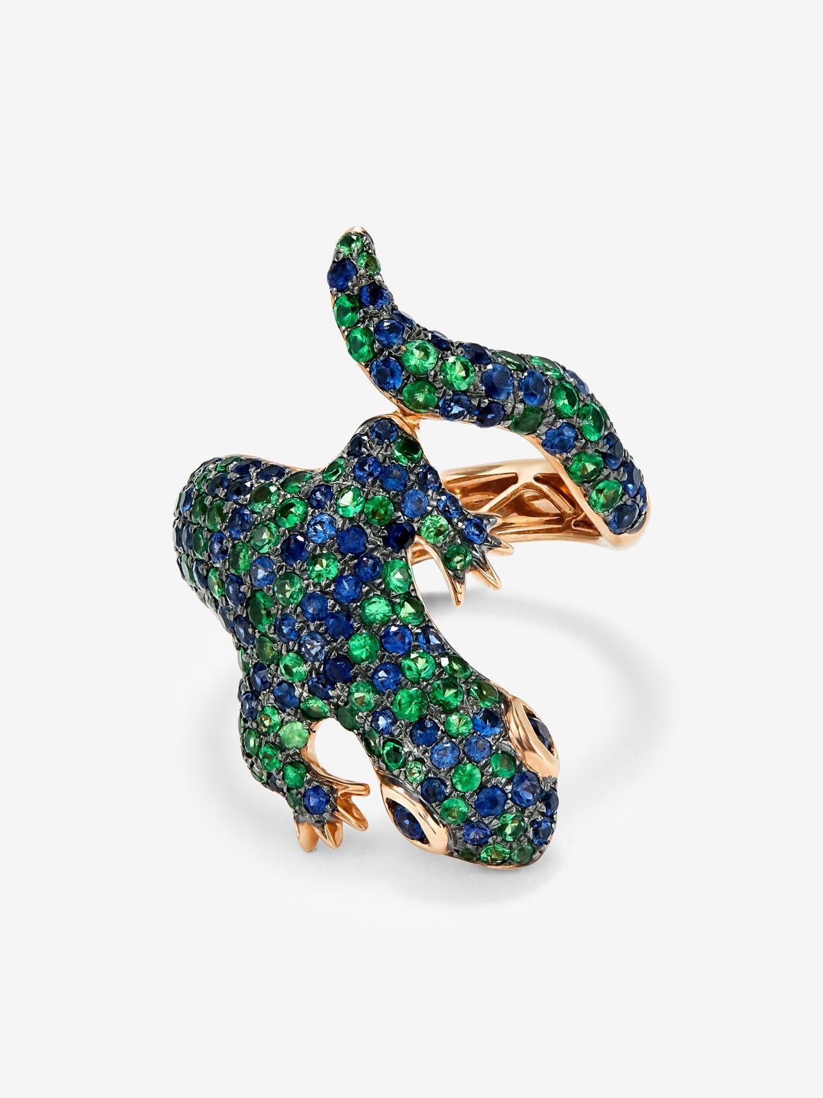 Anillo de oro rosa de 18K con 79 tsavoritas en talla brillante con un total de 1,35 cts y 81 zafiros azules en talla brillante con un total de 1,35 cts con forma de salamandra