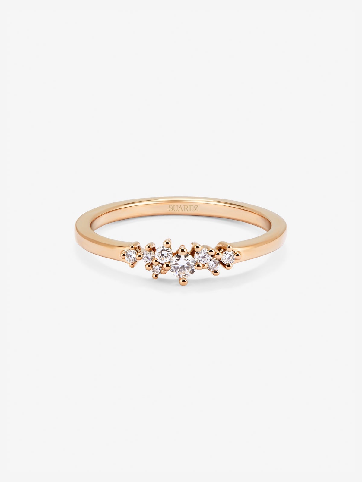 Anillo de oro rosa de 18K con 8 diamantes en talla brillante con un total de 0,1 cts