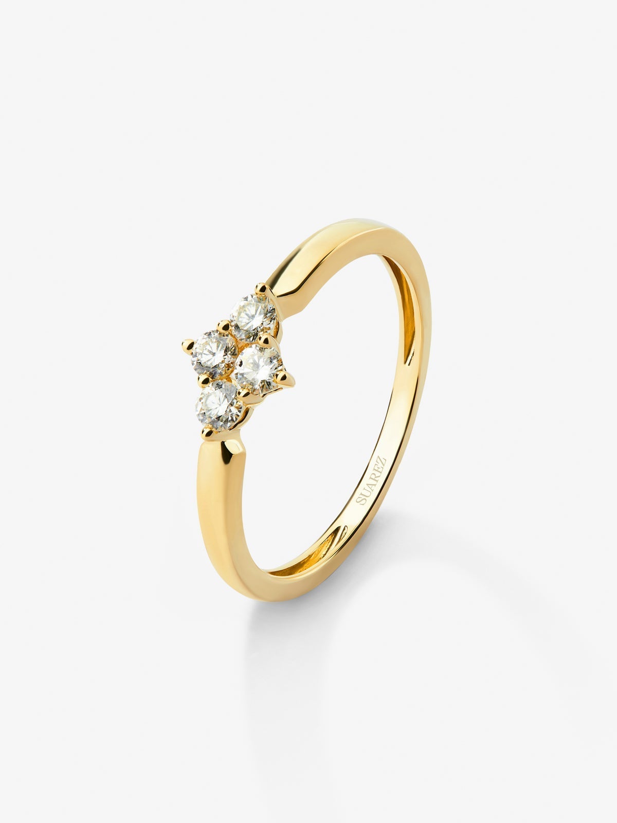 Anillo de oro amarillo de 18K con 4 diamantes en talla brillante con un total de 0,25 cts