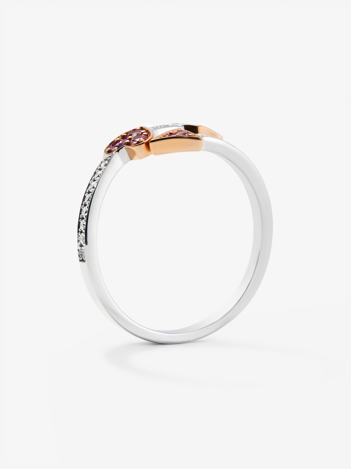 Anillo tú y yo de oro blanco y rosa de 18K con corazón y flecha, diamantes blancos y zafiros rosas