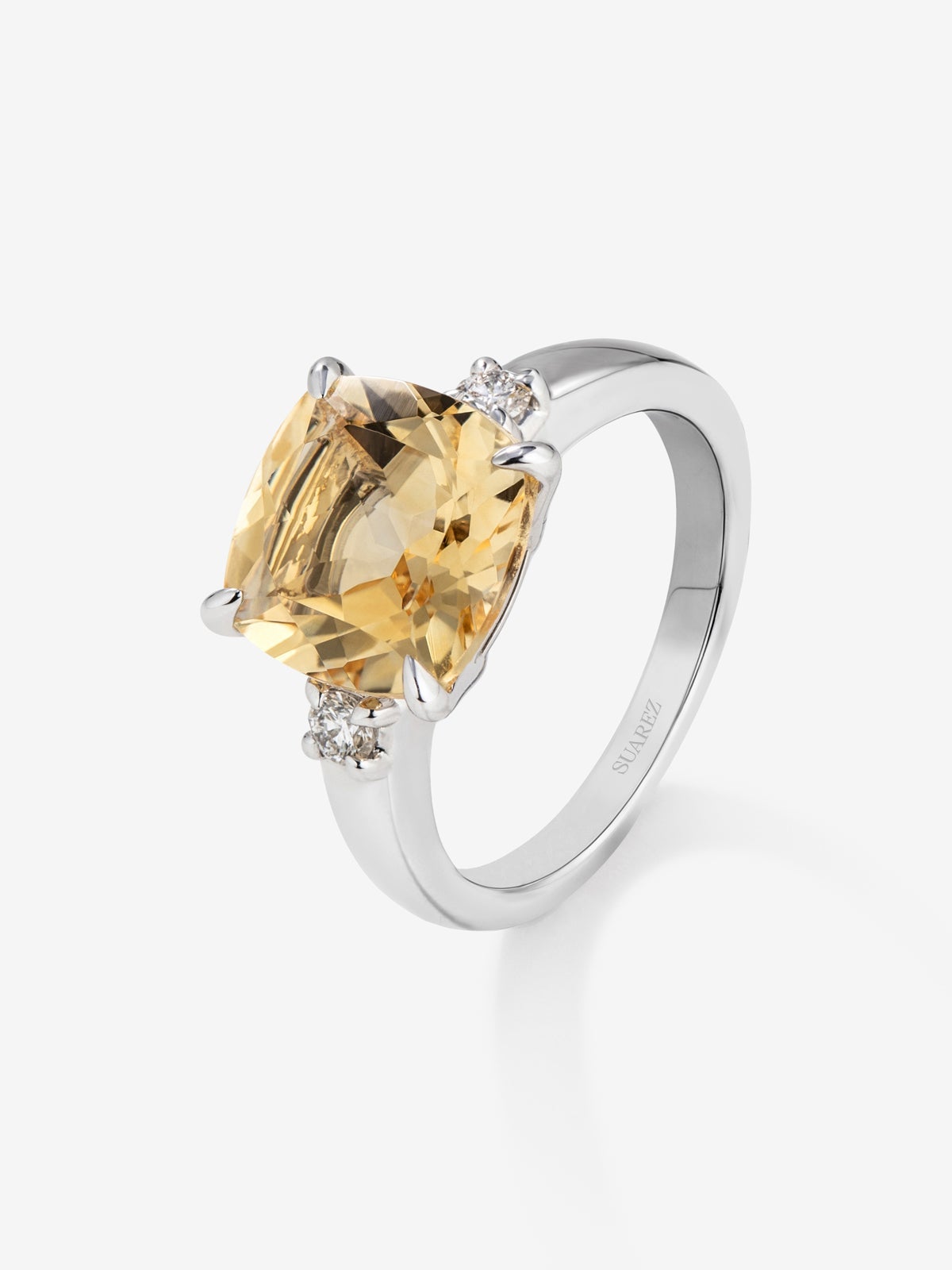 Anillo tresillo de plata 925 con citrino y diamantes