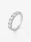 Media alianza de oro blanco de 18K con 7 diamantes en talla brillante con un total de 1,77 cts