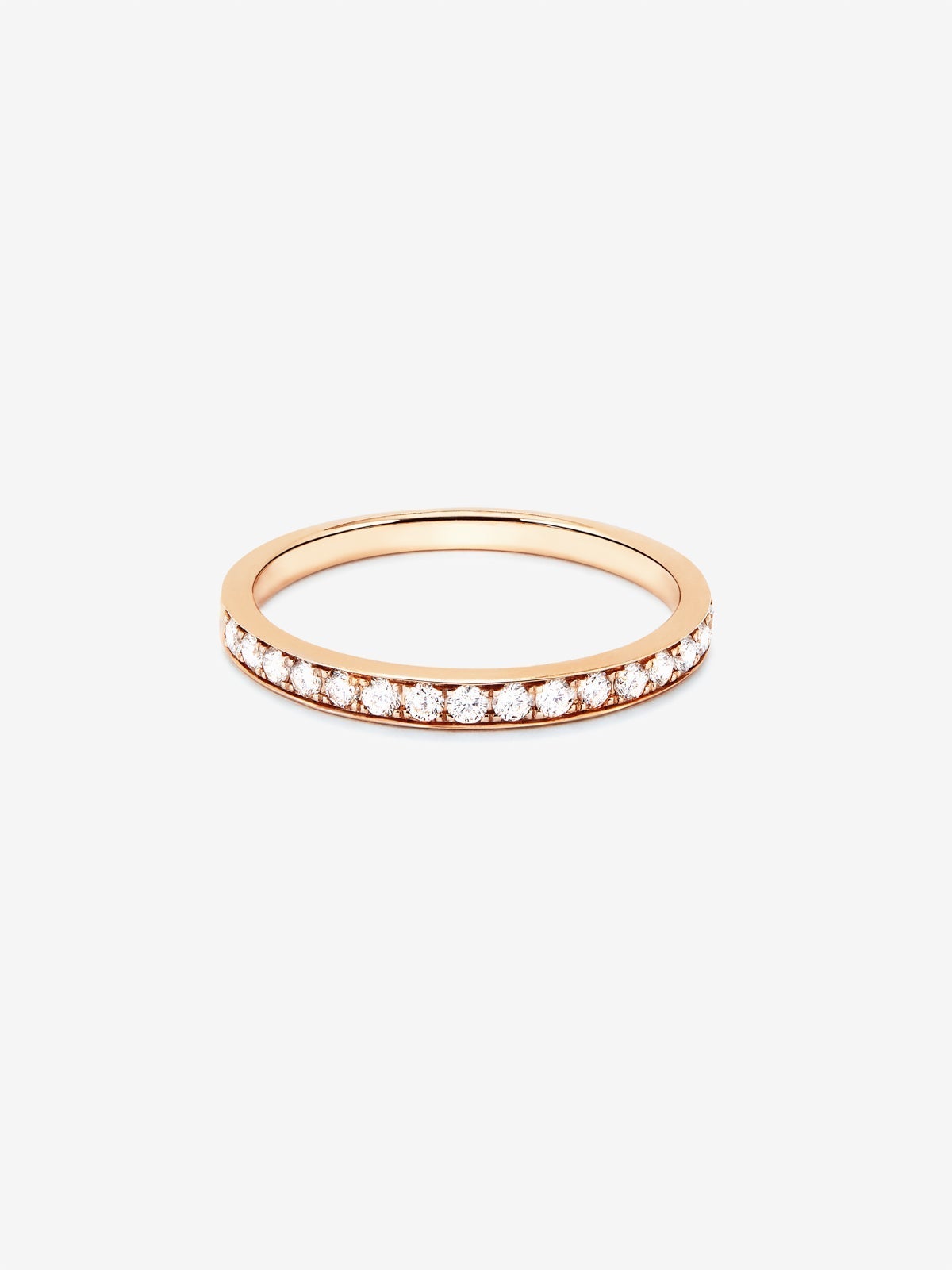Media alianza de oro rosa de 18K con 13 diamantes en talla brillante con un total de 0,38 cts
