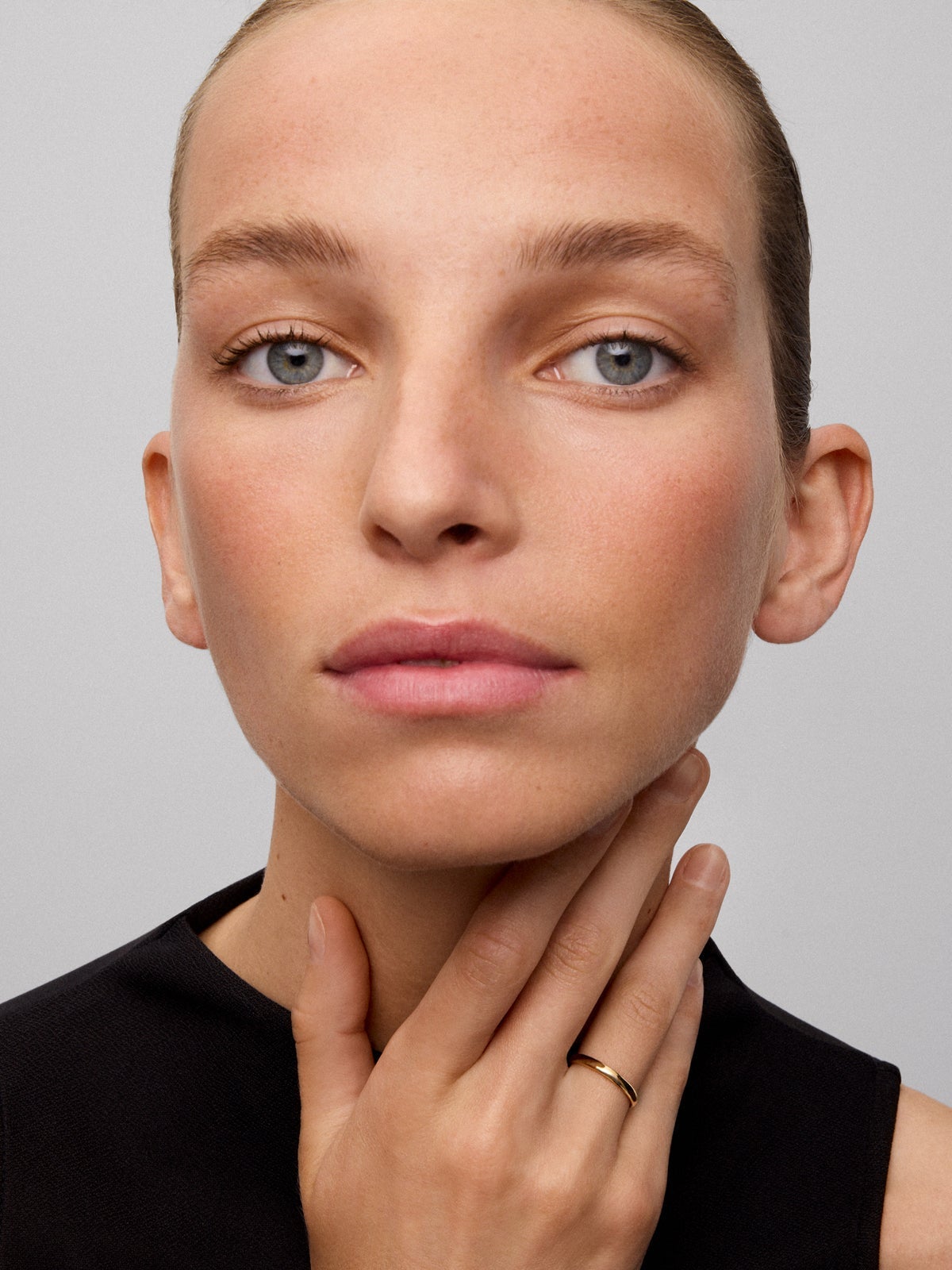 Alianza de boda de oro amarillo de 18K