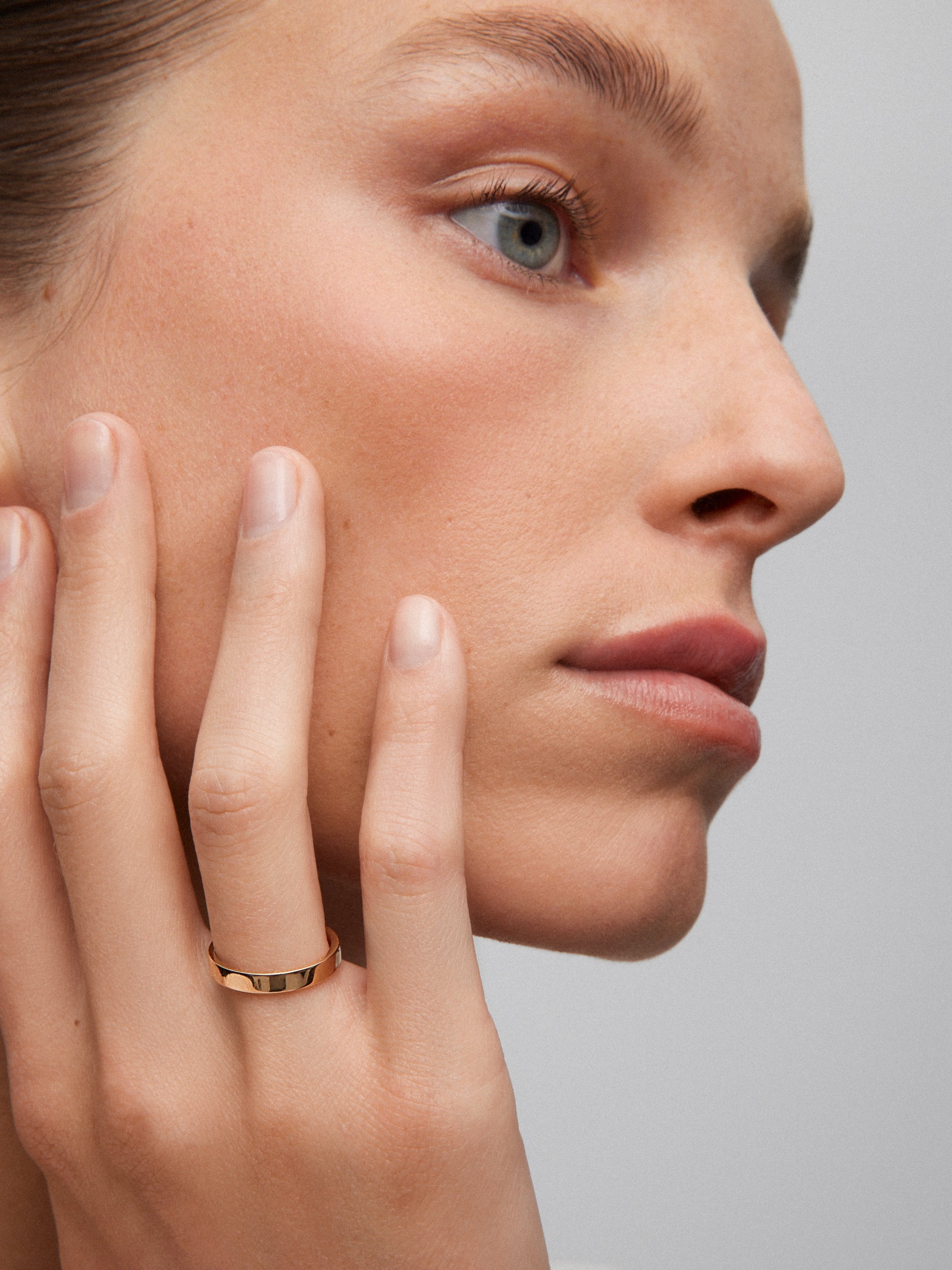 Alianza de boda de oro rosa de 18K