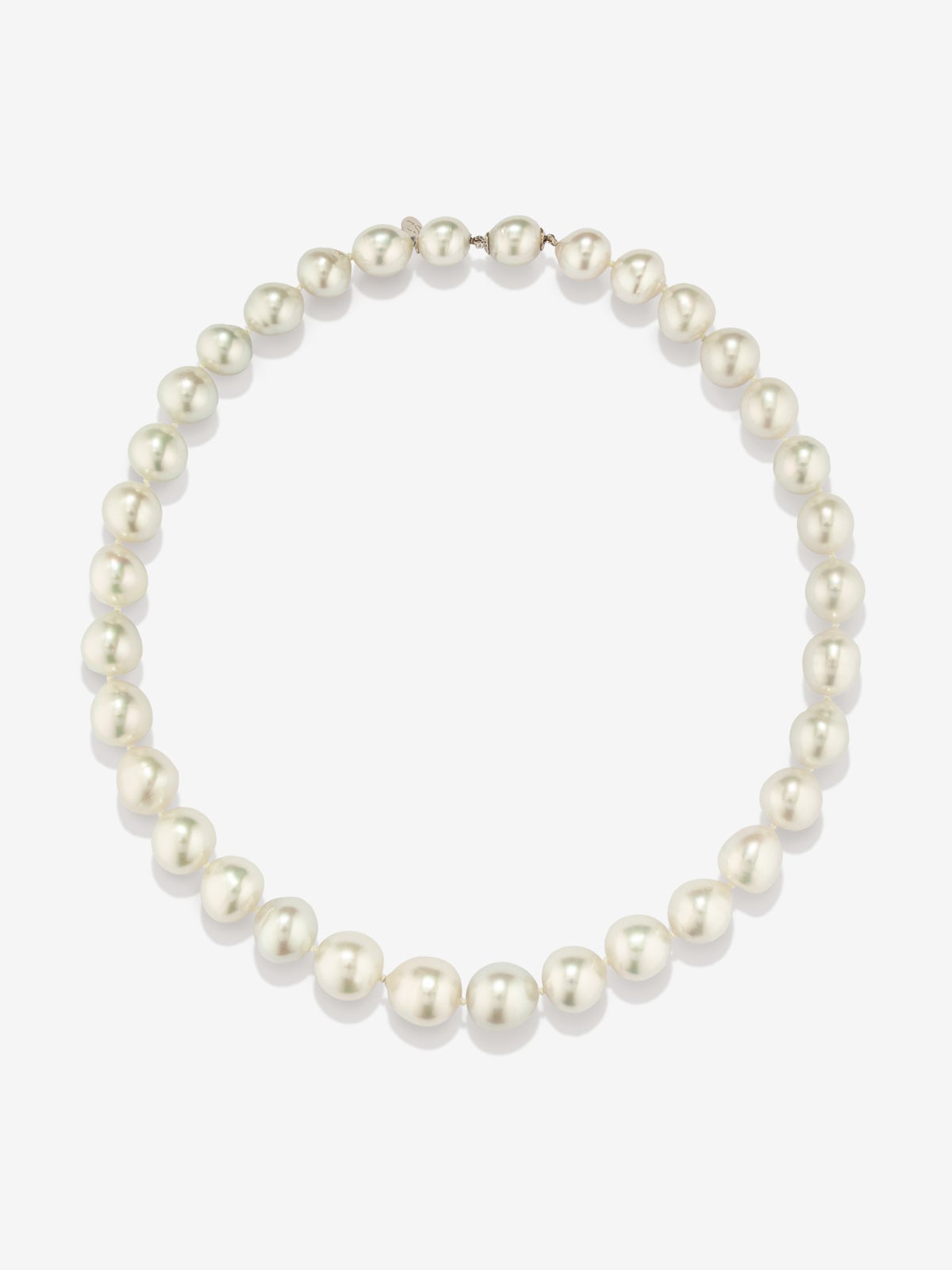 Colgante de perlas australianas con cierre oculto de oro blanco de 18K