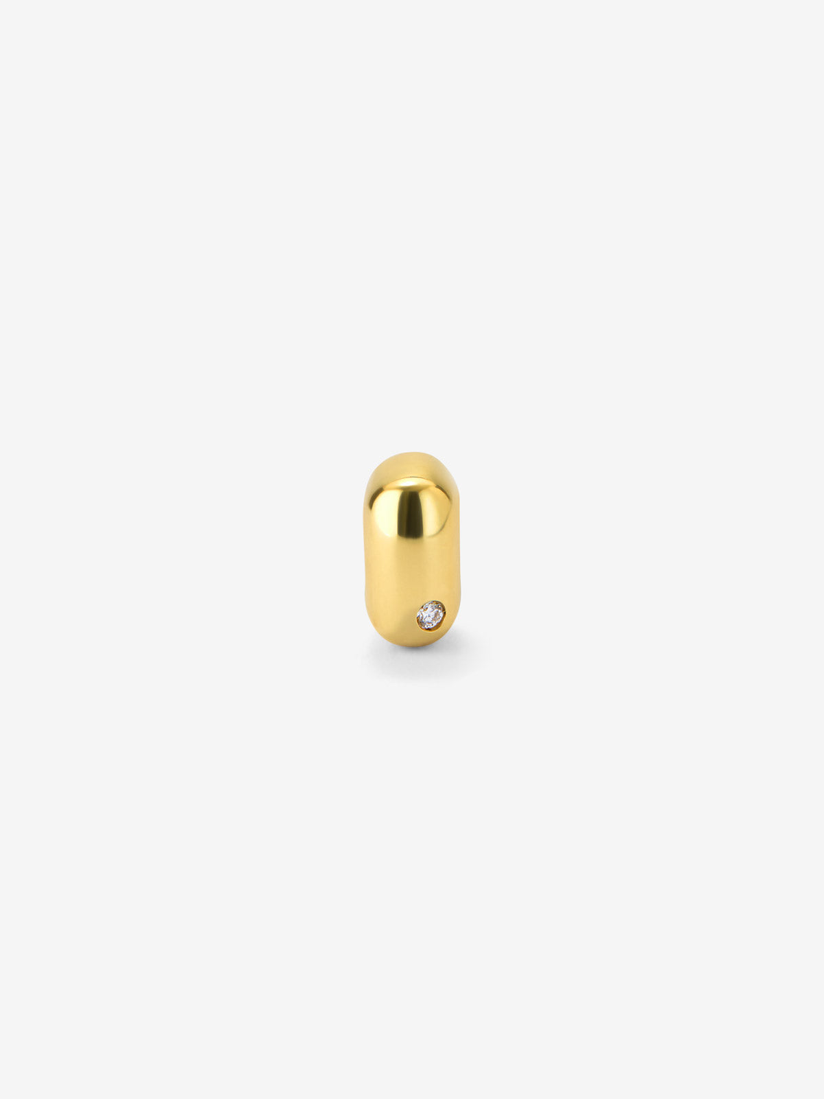 Charm de oro amarillo de 18K con 2 diamantes en talla brillante con un total de 0,03 cts