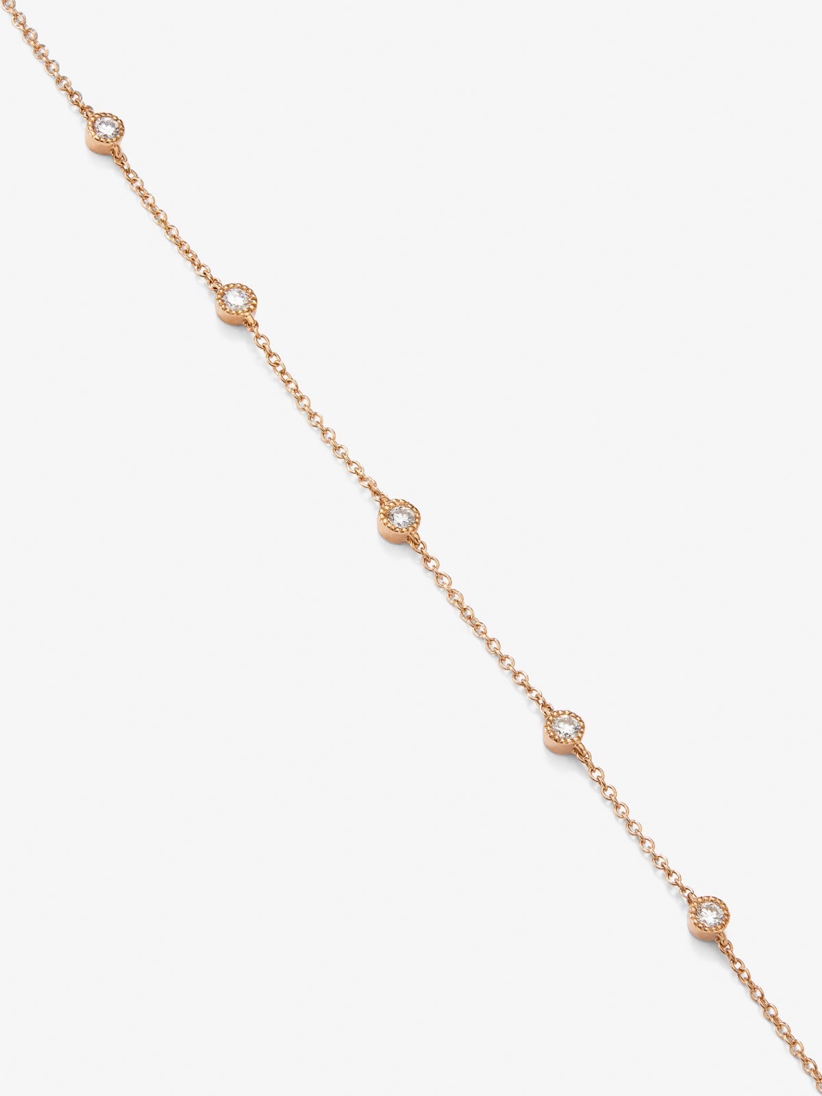 Collar gargantilla de oro rosa de 18K con diamantes