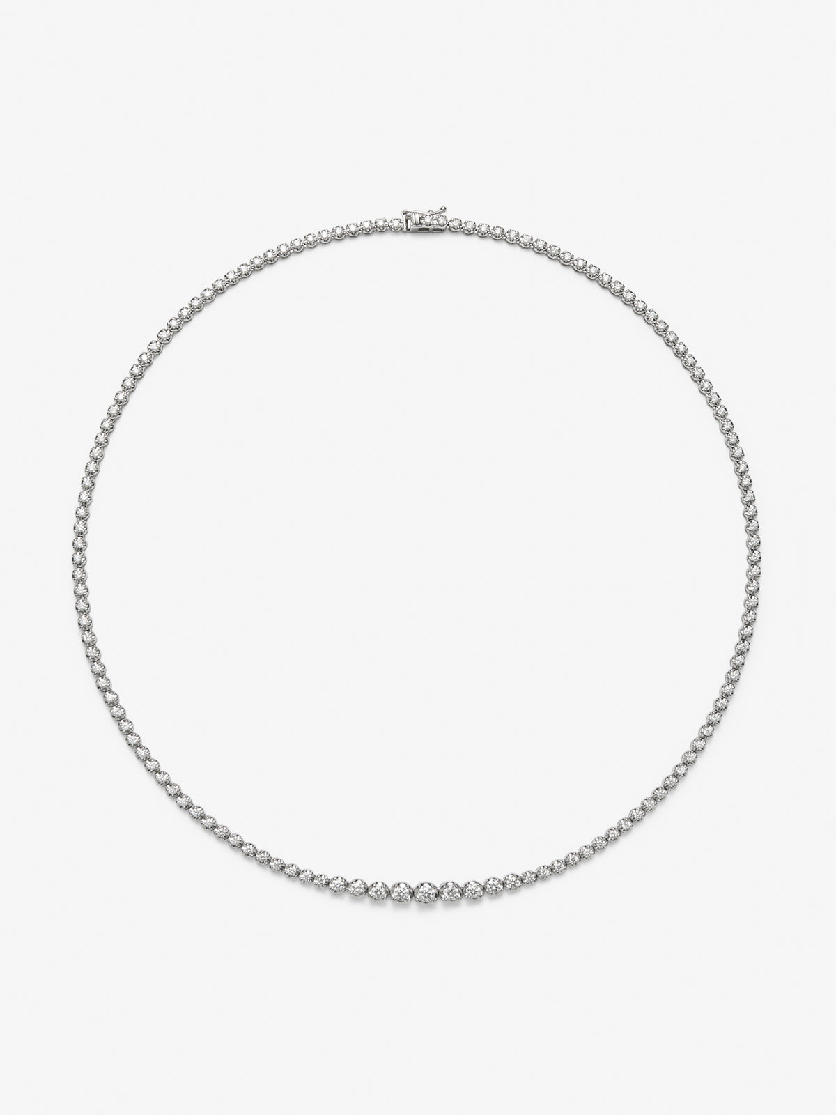 Collar rivière de oro blanco de 18K con 134 diamantes en talla brillante con un total de 2,86 cts