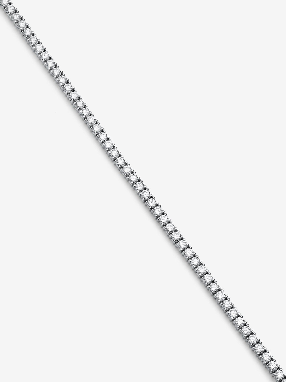 Colgante rivière de oro blanco de 18K con diamantes en talla brillante con un total de 9,05 cts