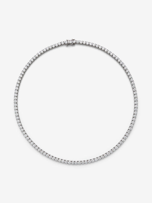 Colgante rivière de oro blanco de 18K con diamantes con un total de 13,68 cts