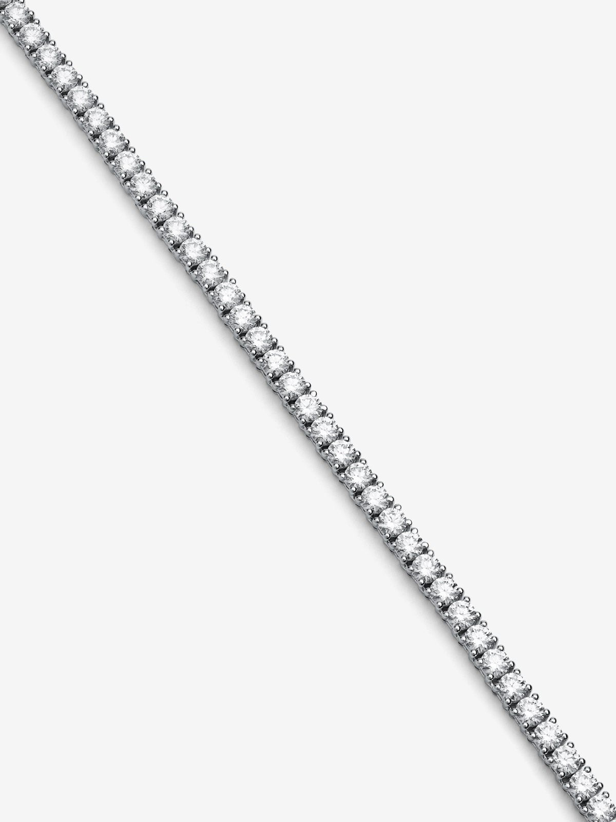 Colgante rivière de oro blanco de 18K con diamantes con un total de 13,68 cts