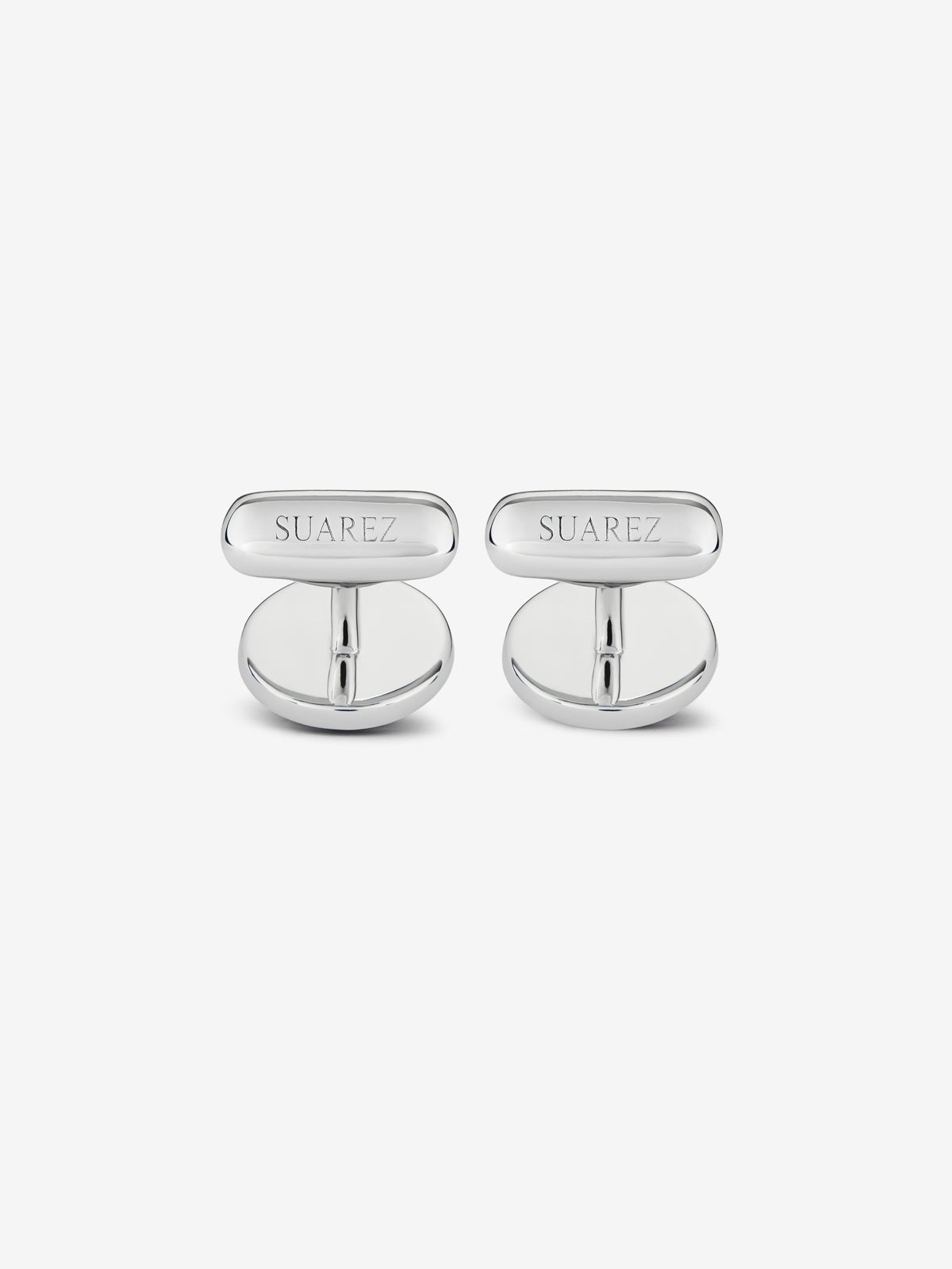 Gemelos de plata 925 con 2 ónix con un total de 4,24 cts y 48 zafiros azules en talla brillante con un total de 0,68 cts