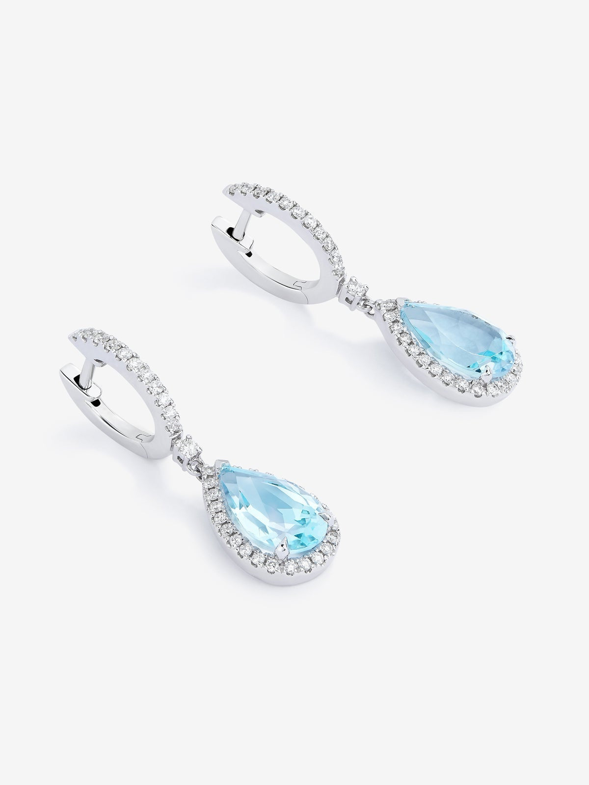 Pendientes de aro con colgante de oro blanco de 18K con topacio y diamante