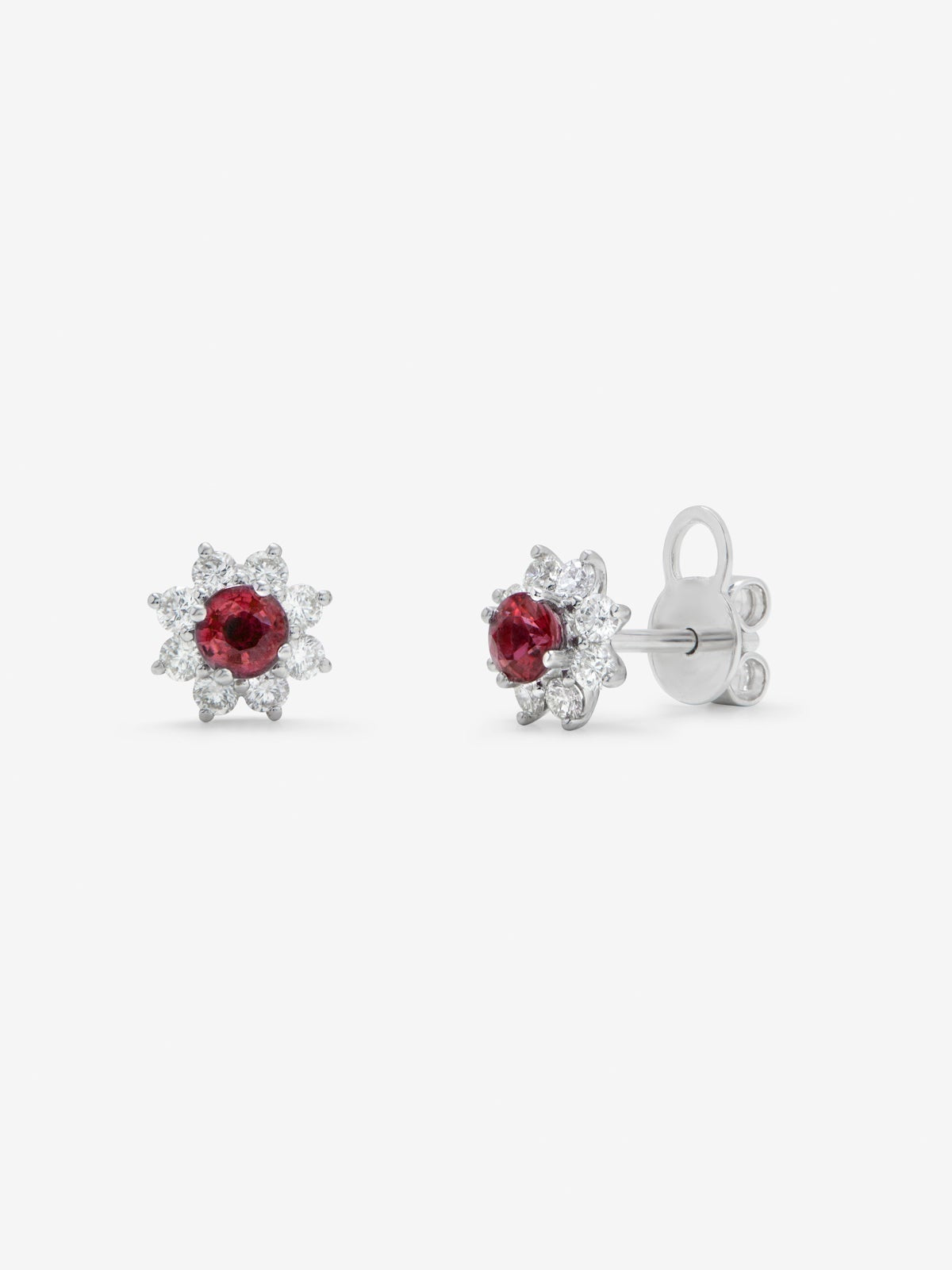 Pendientes estrella de oro blanco de 18K con rubi y diamante