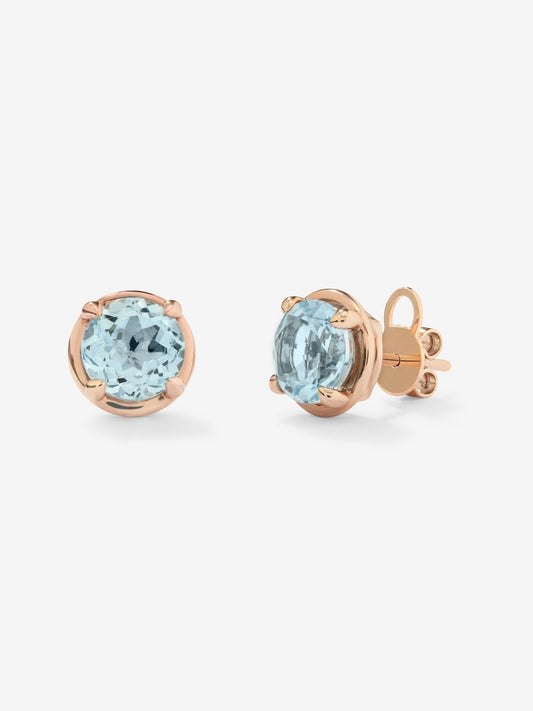 Pendientes de botón de oro rosa de 18K con topacios azul sky