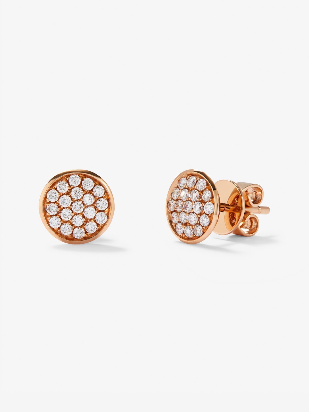 Pendientes de oro rosa de 18K con 2 perlas de 10mm y 38 diamantes en talla brillante con un total de 0,33 cts