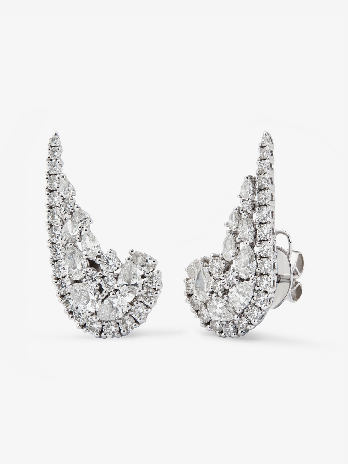 Pendientes de oro blanco de 18K con diamantes 3,02 cts