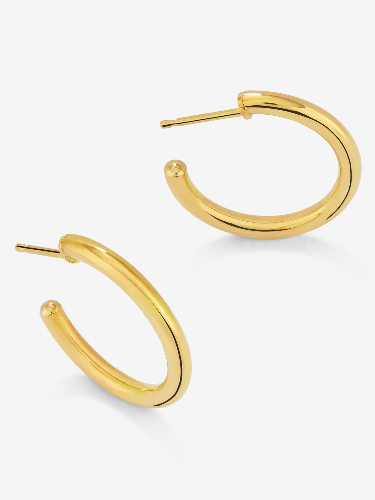 Pendientes aro liso mediano de oro amarillo de 18K