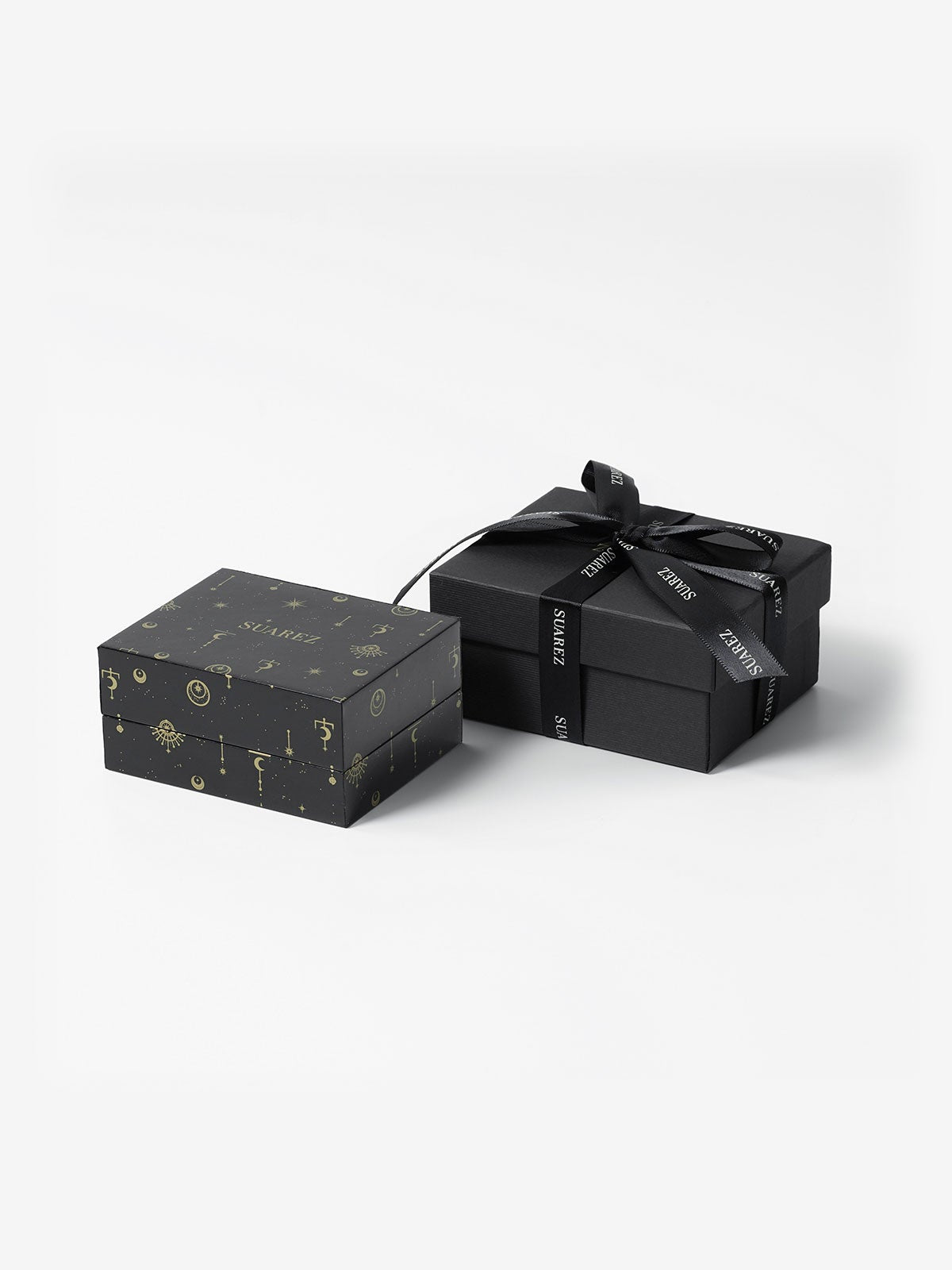 Pendiente individual aro con estrella colgante de oro rosa de 18K con diamantes