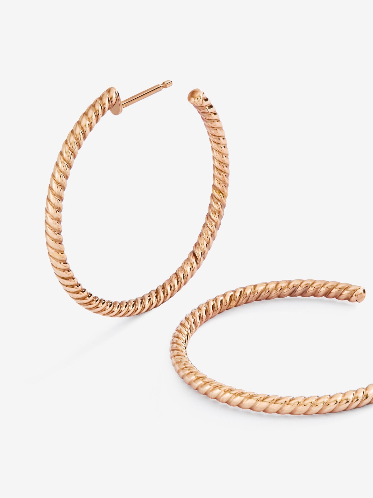 Pendientes gallonados de oro rosa de 18kt