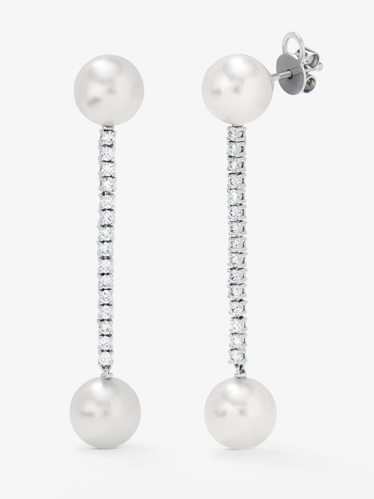 Pendientes colgante largo de oro blanco de 18K con diamante y perla