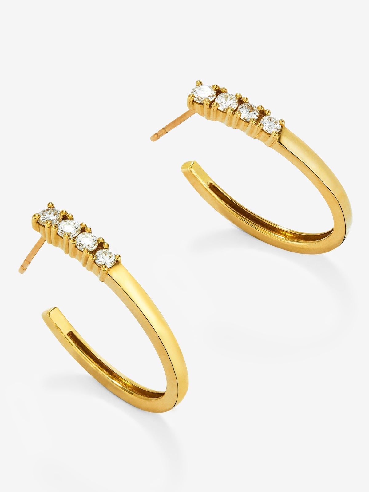 Pendientes de aro de oro amarillo de 18K con diamantes blancos en talla brillante de 0,5 cts