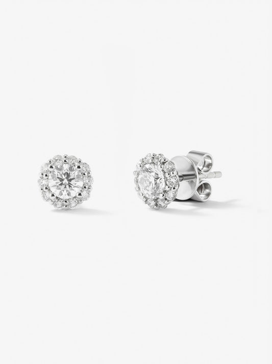 Pendientes de oro blanco de 18K con 22 diamantes en talla brillante con un total de 0,87 cts