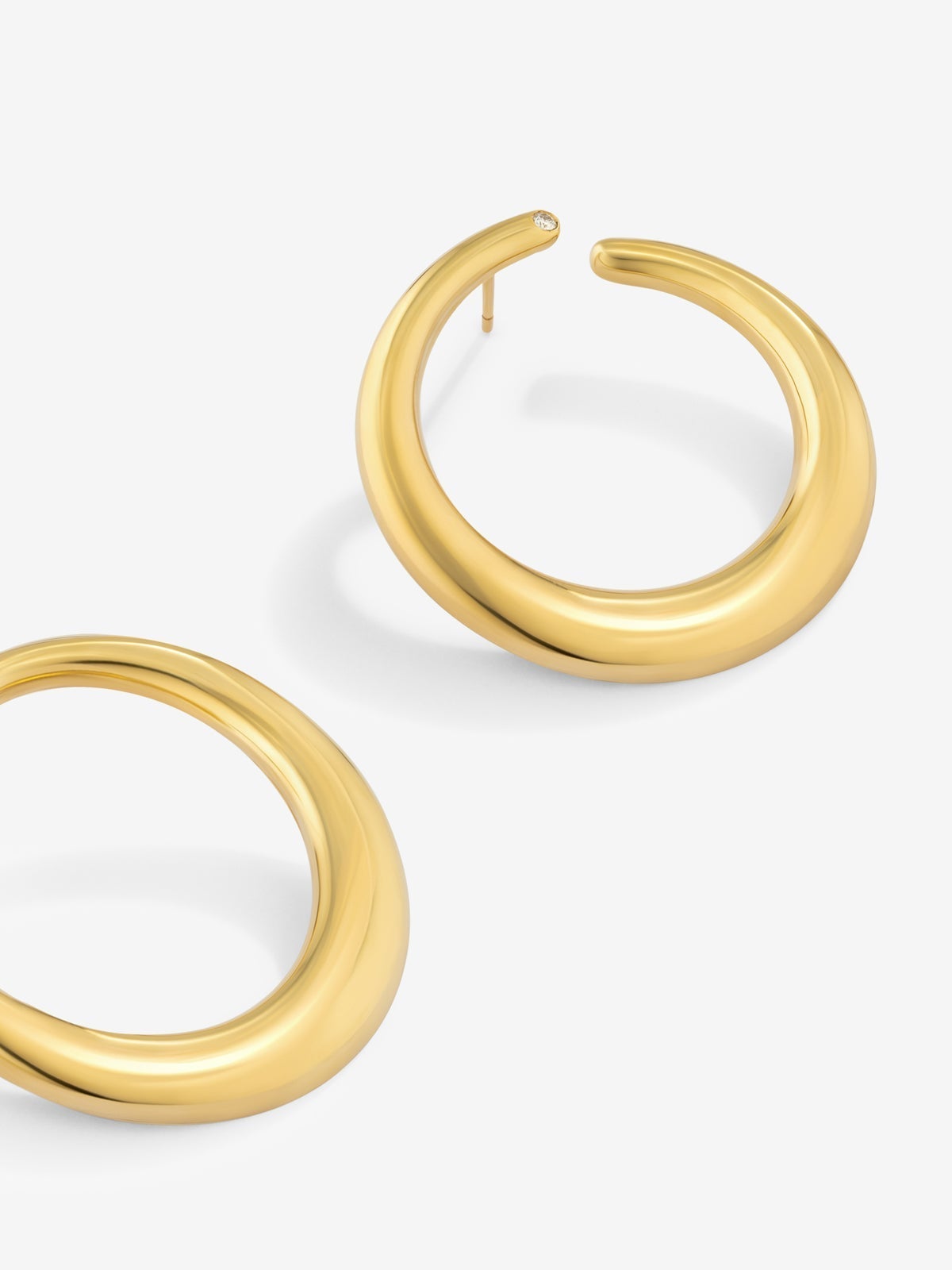 Pendientes aro liso extra grande oro amarillo de 18K con diamante