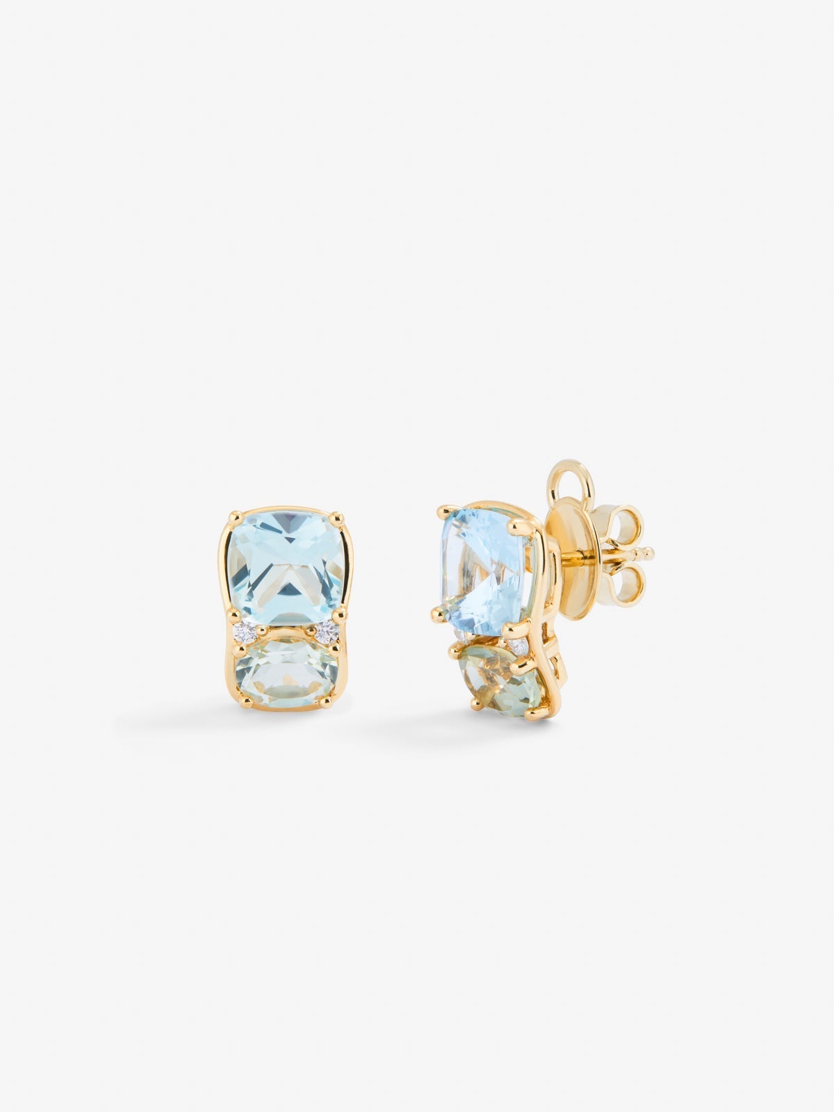 Pendientes de oro amarillo de 18K con 2 topacios azul sky en talla cushion con un total de 6,4 cts, 2 amatistas verdes en talla oval con un total de 1,62 cts y 4 diamantes en talla brillante con un total de 0,11 cts