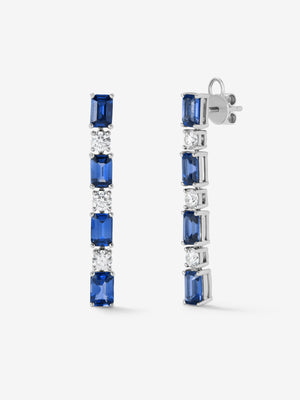 Pendientes colgantes en oro blanco de 18K con 8 zafiros azules en talla octogonal con un total de 4,79 cts y 6 diamantes en talla brillante con un total de 1 ct