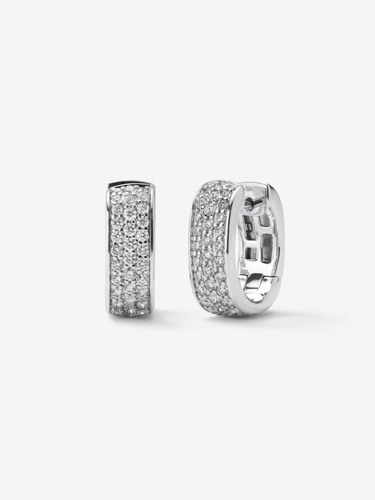 Pendientes de oro blanco de 18K con pavé de diamantes en talla brillante