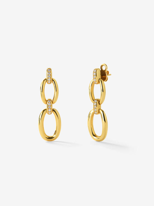 Pendientes cortos de eslabones de oro amarillo de 18K con pavé de diamantes