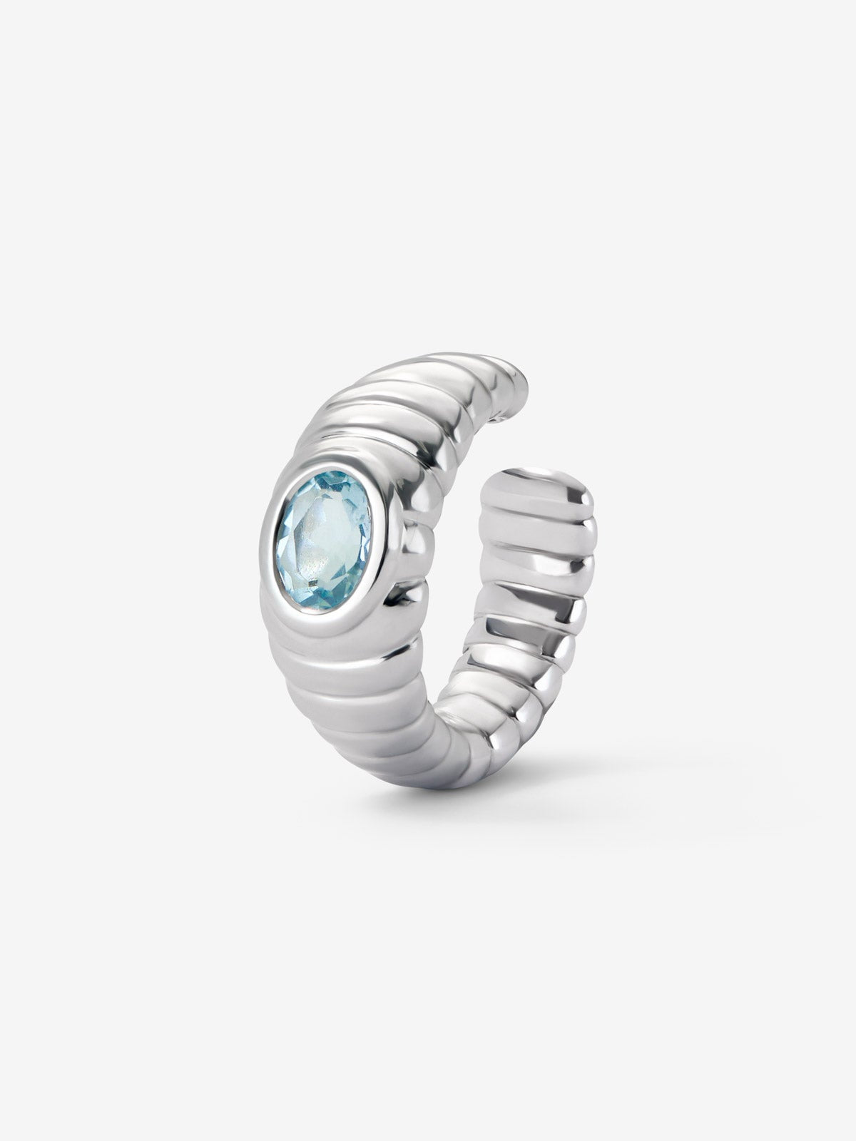 Earcuff de plata 925 con topacio azul sky