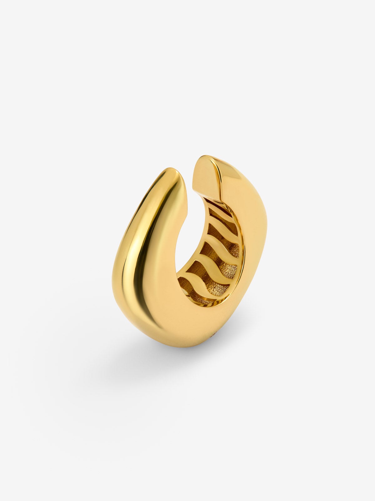 Earcuff de oro amarillo de 18K con diamante en talla brillante de 0,02 cts