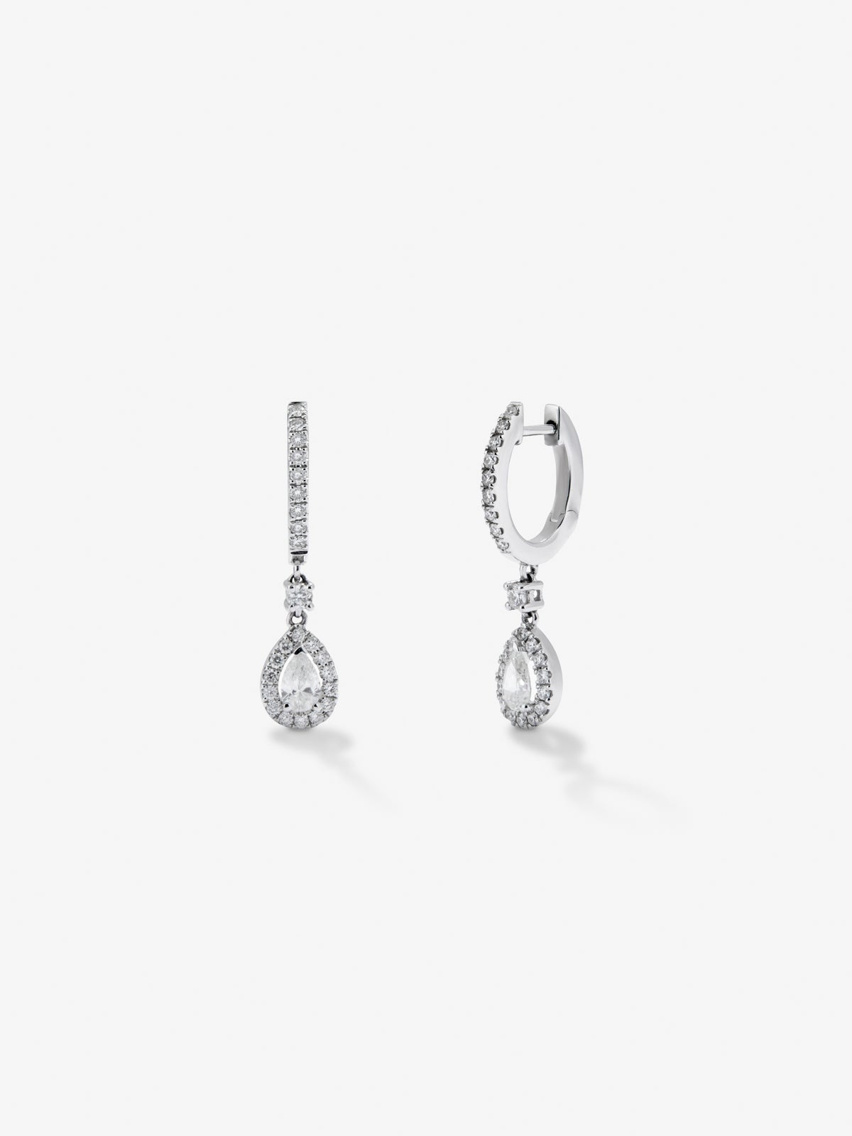Pendientes de aro de oro blanco de 18K con diamantes en talla brillante
