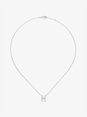 Colgante de oro blanco de 18K con letra H y diamantes blancos en talla brillante