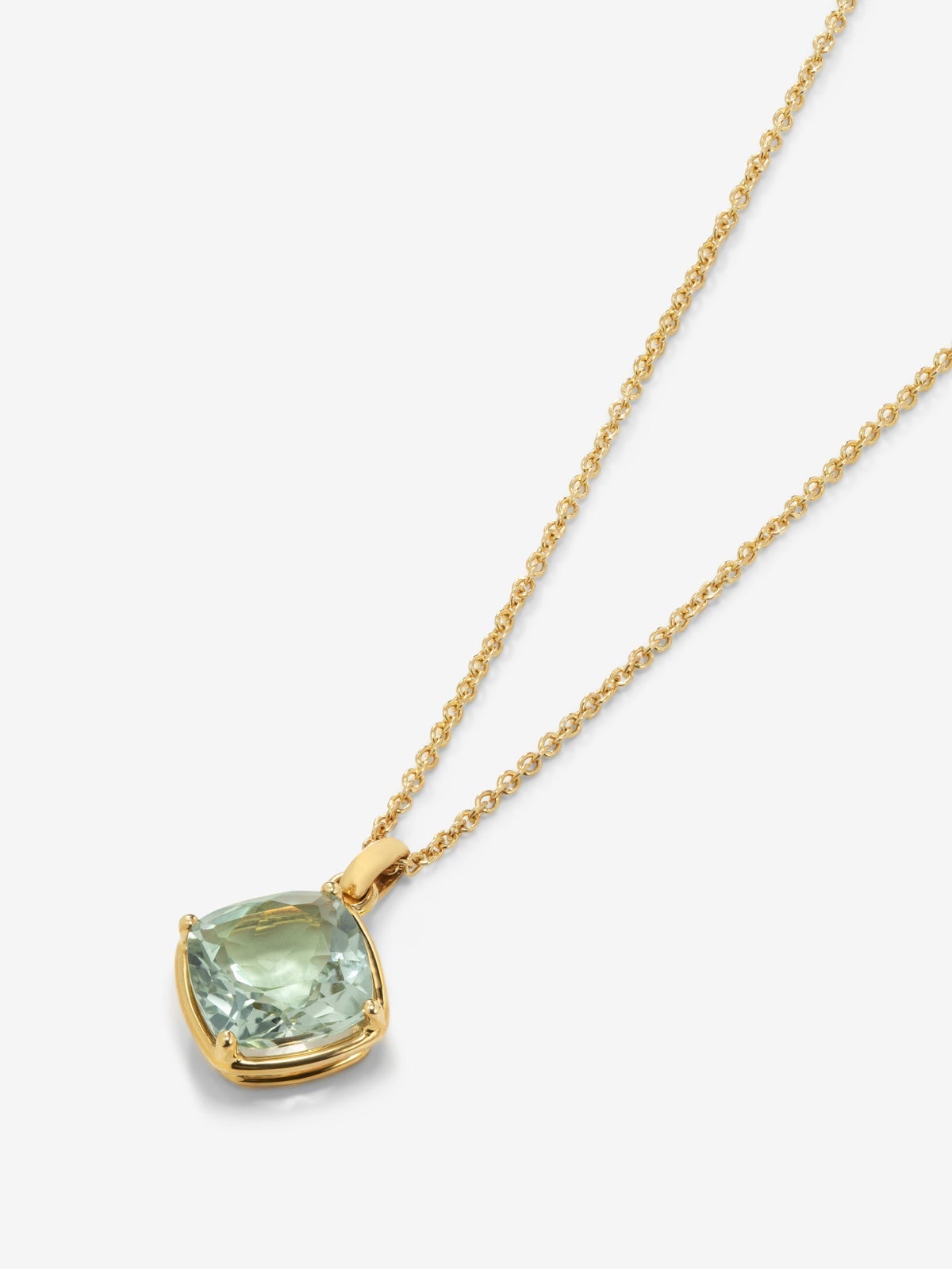 Colgante cadena de oro amarillo de 18K con amatista