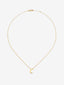 Colgante de oro amarillo de 18K con letra C