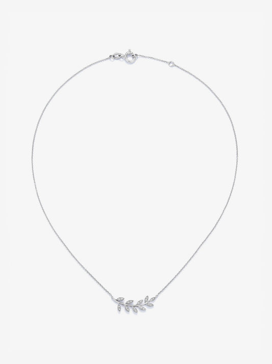 Colgante cadena hojas de oro blanco de 18K con diamante