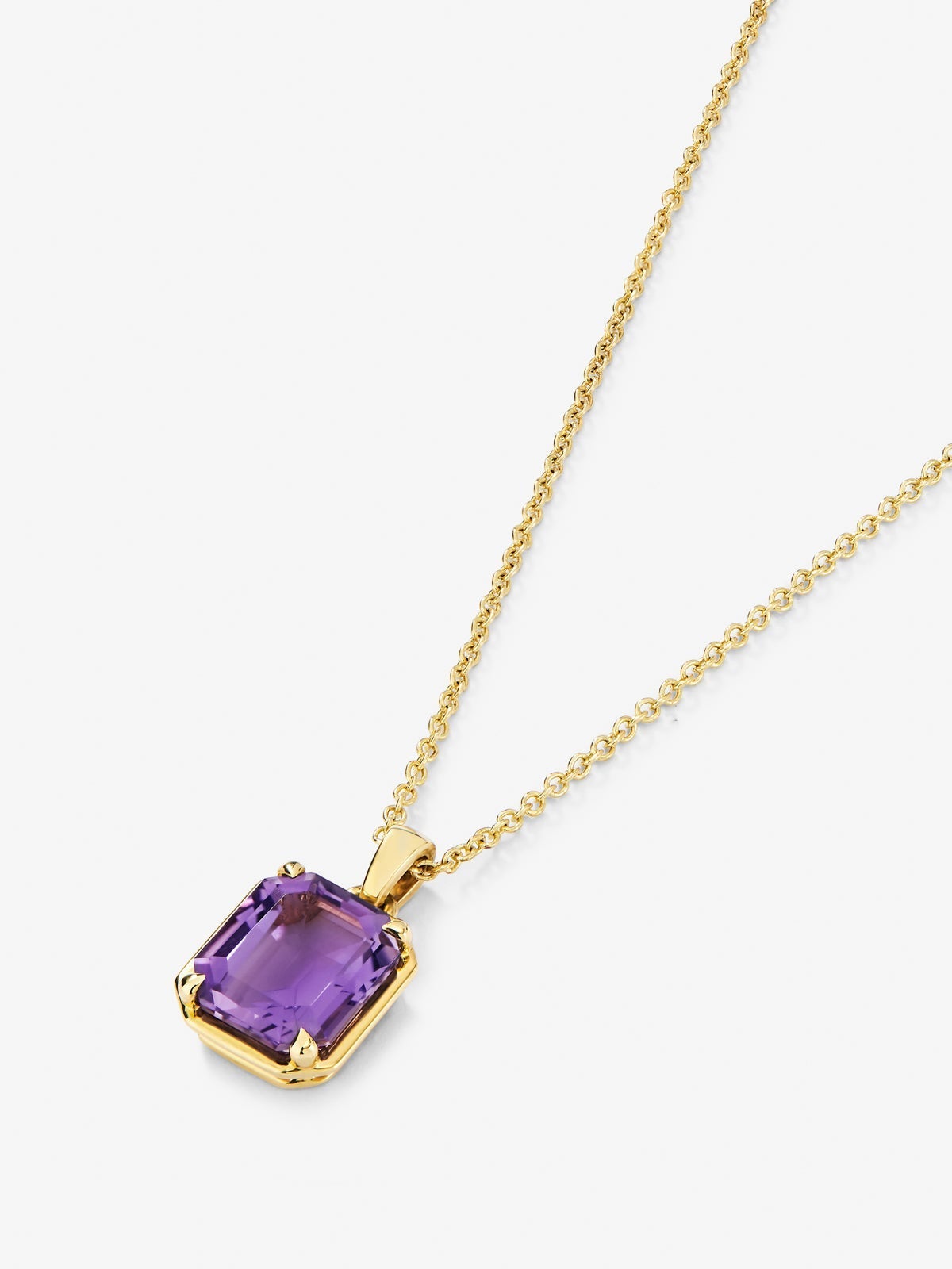 Colgante cadena de oro amarillo de 18K con amatista