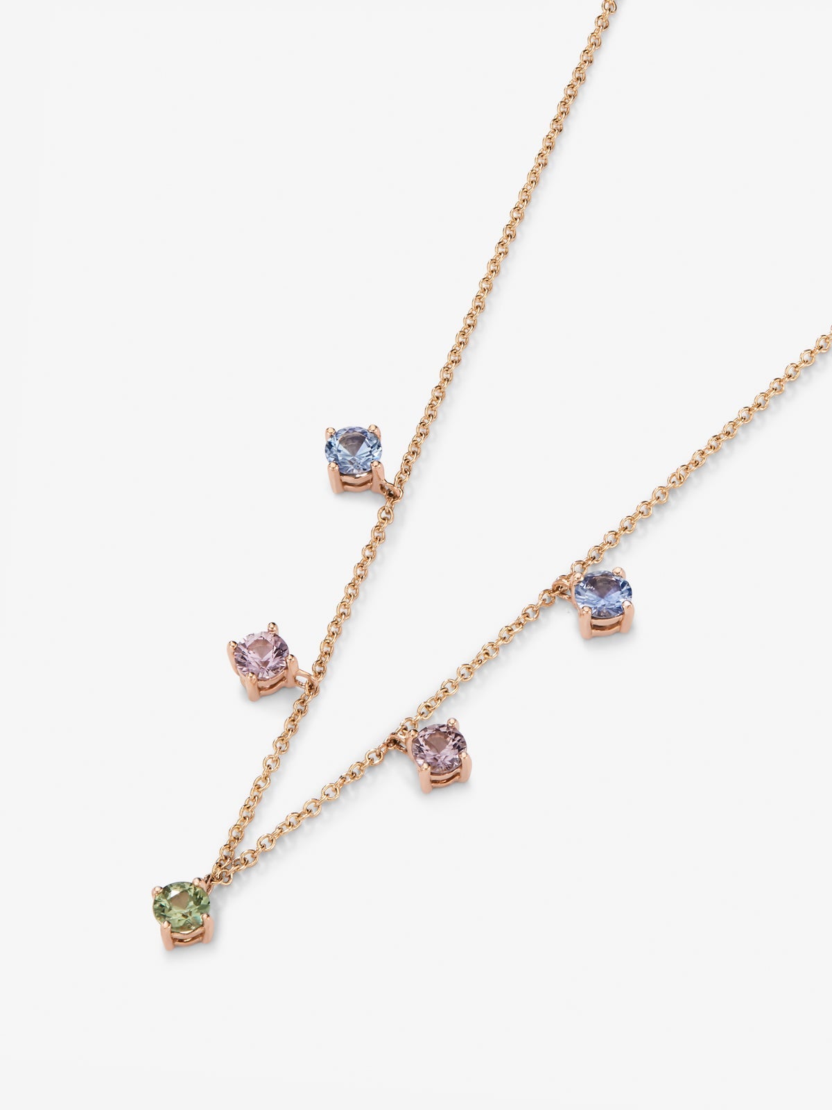 Colgante cadena de oro rosa de 18K y zafiro multicolor