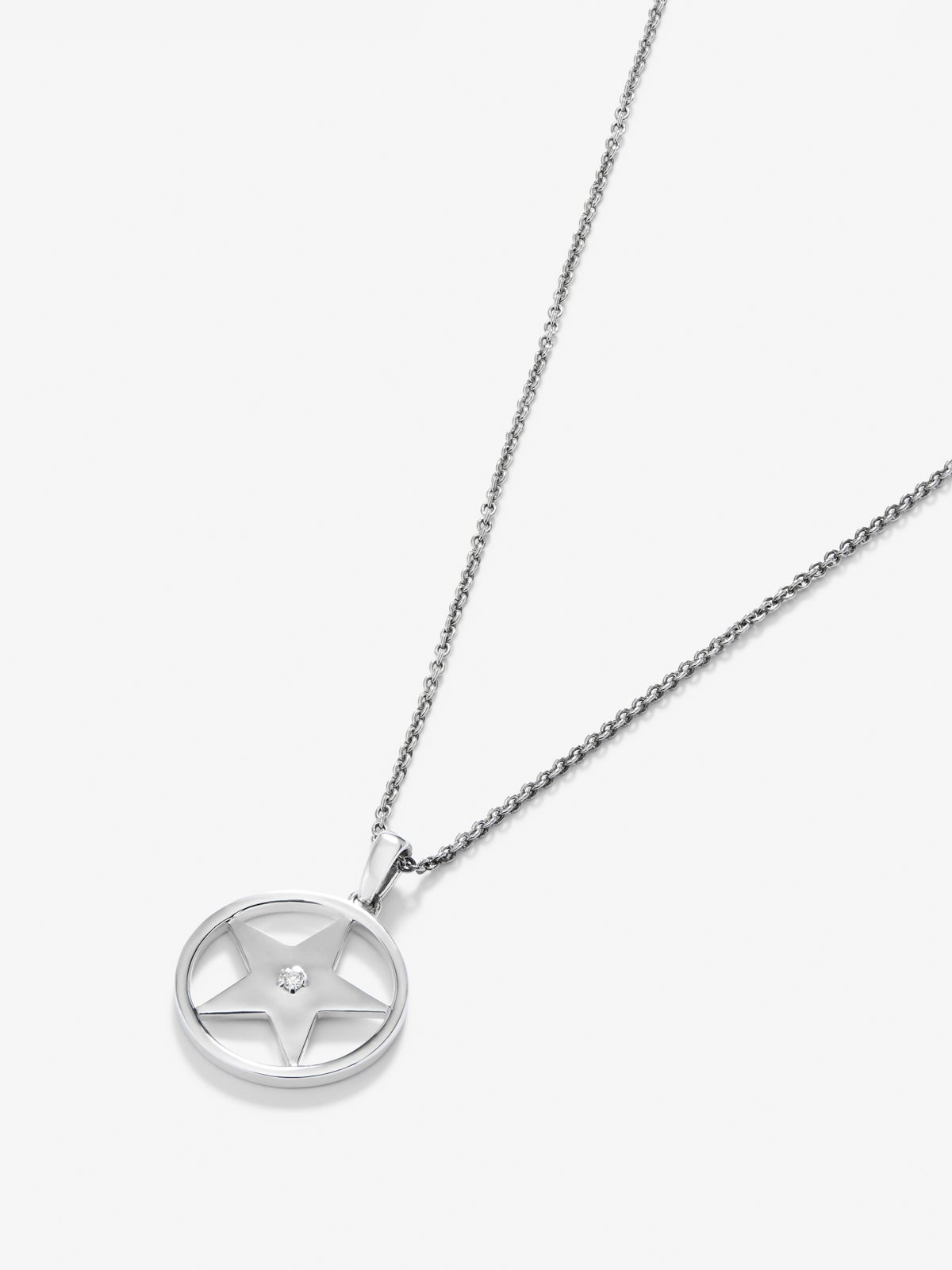 Colgante cadena estrella de plata 925 con diamante en talla brillante