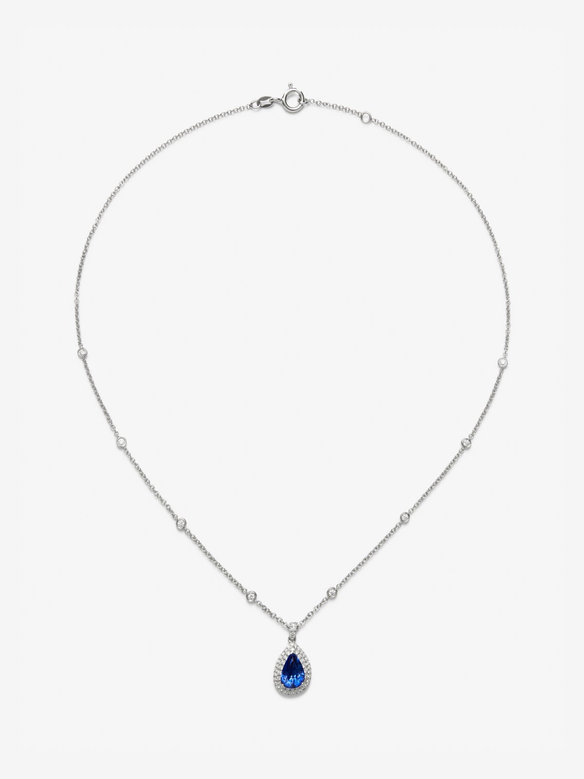Colgante de oro blanco de 18K con un zafiro azul cornflower en talla pera