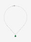 Colgante de oro blanco de 18K con esmeralda verde en talla pera de 1,19 cts y 11 diamantes en talla brillante con un total de 0,27 cts