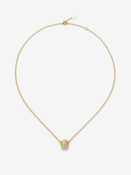 Colgante gallonado de oro blanco y amarillo de 18K con pavé de diamantes en talla brillante con un total de 0,19 cts
