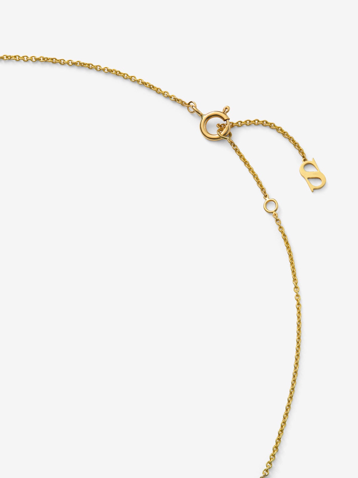 Colgante de oro amarillo de 18K con diamante en talla brillante de 0,02 cts